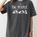 Medium Pepper Dark Gray Ew People Sarcasm Cats Cat Lover Animal Lover Funny Sarcastic Comfort Colors Tee