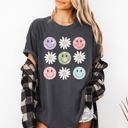 Small Pepper Dark Gray Feeling A Little Salty, Flowers, Retro Smiley Floral Emblem Collection Comfort Colors Tee