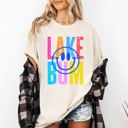  Lake Bum Summer Lake Life Retro Vintage Vibes By The Waterside Sunlit Memories Comfort Colors Tee