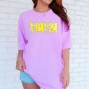 XL Violet Purple Mama Yellow Checkered Flowers Retro Vintage Floral Pattern Modern Nostalgia Comfort Colors Tee
