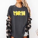 Medium Pepper Dark Gray Mama Yellow Checkered Flowers Retro Vintage Floral Pattern Modern Nostalgia Comfort Colors Tee