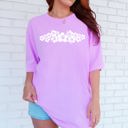 Small Violet Purple Retro Hibiscus Minimalist Beach Summer Flowers Tropical Coastal Vibe Comfort Colors Tee