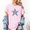 Medium Blossom Light Pink Starfish And Sea Life Summer Beach Vibes For Coastal Lovers And Sun Seekers Comfort Colors Tee