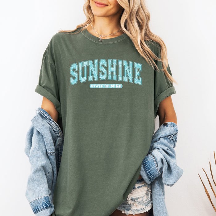 Sunshine State Of Mind Varsity Retro Palm Trees Summer Vibes Edition Comfort Colors Tee