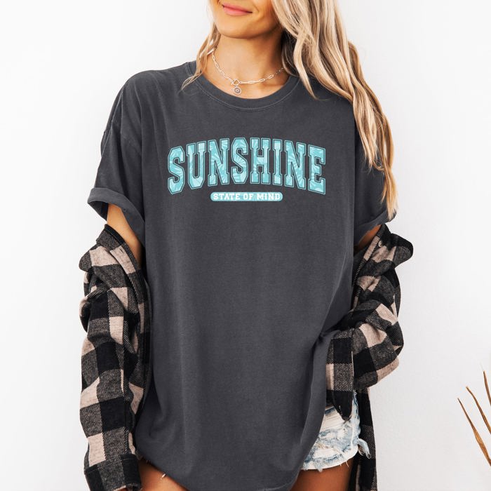 Sunshine State Of Mind Varsity Retro Palm Trees Summer Vibes Edition Comfort Colors Tee