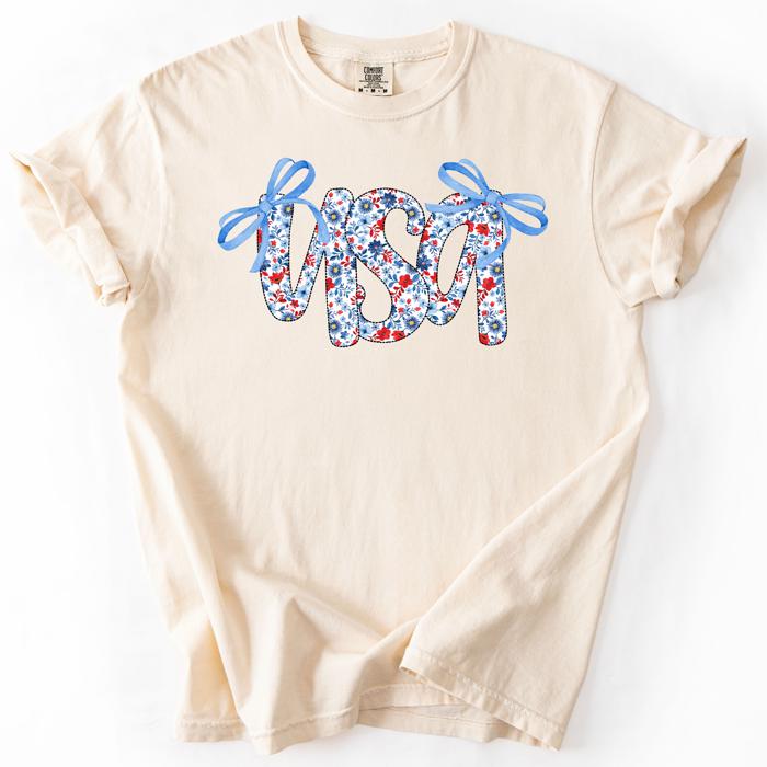 USA Patriotic Floral Patterns With Ribbons For Fourth Of July And American Pride Comfort Colors Tee