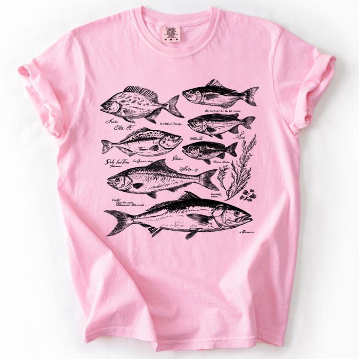 Vintage Fish Retro Print Classic Fishing Theme Angler Artwork For Fishermen And Outdoor Lovers Comfort Colors Tee
