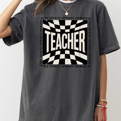 Teacher Checkered Back To School First Day Of School Cute Teacher Appreciation Comfort Colors Tee