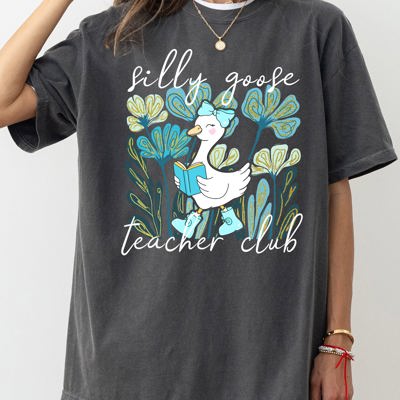 Silly Goose Teacher Club Coquette Back To School First Day Of School Comfort Colors Tee