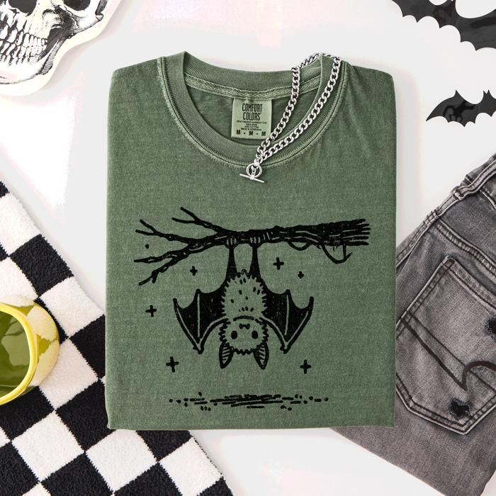 Cute Bat Halloween Nightfall Spooky Silhouette Adorable Creature Comfort Colors Tee
