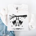 XXL White Bat Cute Adorable Halloween Graphic Illustration Cozy Fleece Playful Autumn Nightfall Sweatshirt