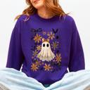 XXL Purple Beautiful Halloween, Bows, Bats, Flowers Boho Vintage Cozy Autumn Graphic Sweatshirt
