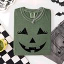 XL Moss Dark Green Cute Jack O Lantern Halloween Theme Cozy Silhouette Illustration Seasonal Colorful Edition Comfort Colors Tee