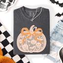 XL Pepper Dark Gray Halloween Pumpkin Faux Lace Coquette Ribbon And Bows Festive Style Comfort Colors Tee