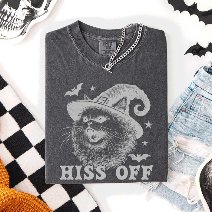 Hiss Off Cat Halloween Witch Funny For Cat Lovers And Halloween Enthusiasts Comfort Colors Tee