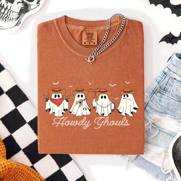 Howdy Ghouls, Cowboy Ghosts Western Halloween Scene With Vintage Sunset Graphics Comfort Colors Tee