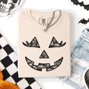 Small Ivory Cream Jack-O-Lantern Coquette Faux Lace Halloween Motif Delicate Detail Print Comfort Colors Tee