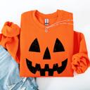 XXL Orange Jack O Lantern Halloween Design Cozy Autumn Festive Night Scene Illustration Style Sweatshirt