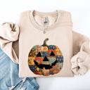 XXL Sand Jack O Lantern Faux Quilt Pumpkin Halloween Fall Autumn Cozy Patchwork Style Sweatshirt