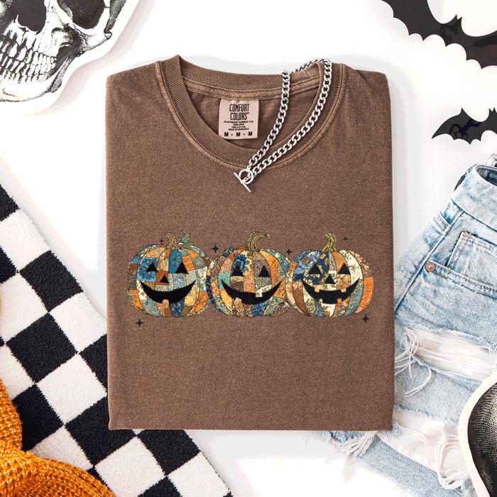 Jack O Lanterns Faux Quilt Classic Halloween Fall Autumn Trad Comfort Colors Tee