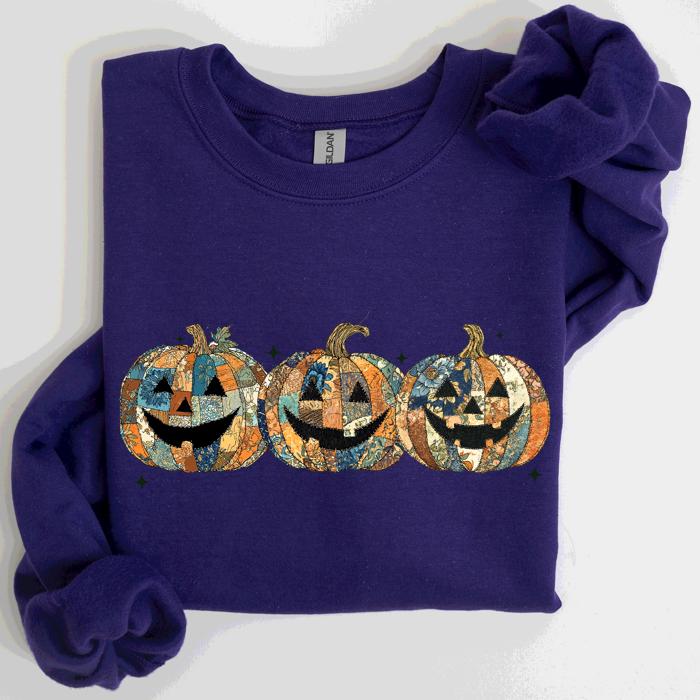 Jack O Lanterns Faux Quilt Pumpkin Halloween Autumn Festive Cozy Classic Sweatshirt