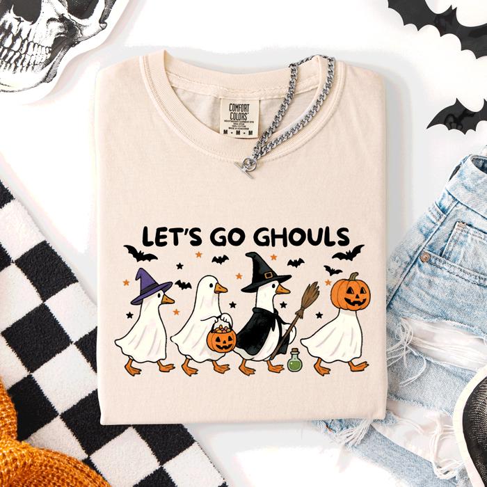 Let's Go Ghouls Funny Geese Goose Halloween Witch Spooky Season Comfort Colors Tee