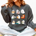 Large Dark Gray Heather Reading Ghosts Halloween Library Books Cozy Night In Vintage Deluxe Graphic Sweatshirt