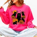 XL Crunhberry Bright Pink Retro Black Cats, Pumpkins, Halloween, Spooky Vintage Autumn Nightfall Celebration Edition Sweatshirt