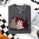 XXL Pepper Dark Gray Retro Halloween Ghosts, Checkered Pattern, Vintage Halloween Imagery, Nostalgic Seasonal Artwork Comfort Colors Tee