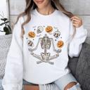 XXXL White Skeleton, Juggling, Halloween, Jack-O-Lantern Sweatshirt