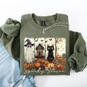  Spooky Season Striped Halloween Cat Ghost Pumpkins Autumn Cozy Classic Sweatshirt