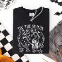 XXXL Black Tis The Season To Be Spooky Retro Classic Halloween Skeleton Edition Comfort Colors Tee