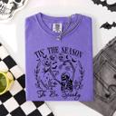 Large Violet Purple Tis The Season To Be Spooky Retro Classic Halloween Skeleton Edition Comfort Colors Tee