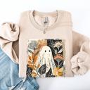  Vintage Ghost Halloween Botanical Floral Autumn Fall Cozy Night Spirit Sweatshirt