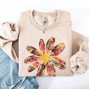 Large Sand Autumn Flower Beautiful Fall Floral Sunflowers Pumpkins Harvest Print Cozy Sweatshirt