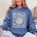 XL Indigo Blue Checkered Pumpkin Minimalist Autumn Harvest Motif Cozy Seasonal For Fall Wardrobe Sweatshirt