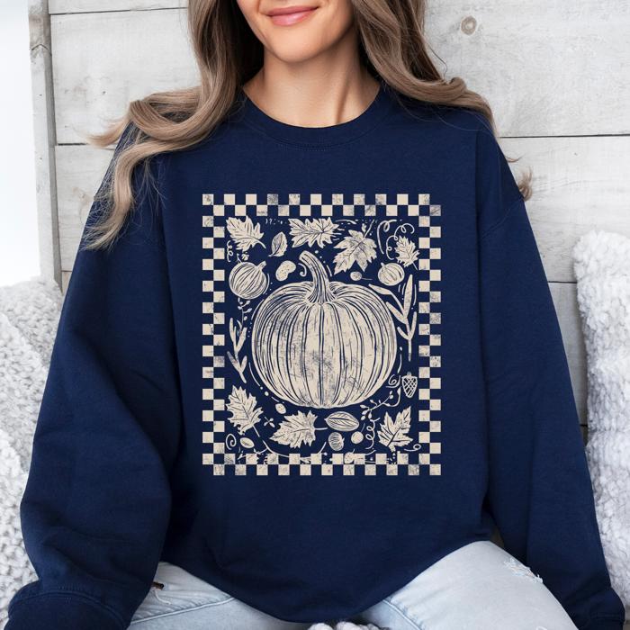 Checkered Pumpkin Minimalist Autumn Harvest Motif Cozy Seasonal For Fall Wardrobe Sweatshirt