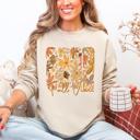 XXXL Sand Fall Vibes Colorful Autumn Flowers Seasonal Cozy Minimalist Design Graphic Sweatshirt