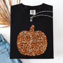 XXL Black Floral Pumpkin Autumn Flowers Fall Seasonal Botanical Design Art Print Comfort Colors Tee