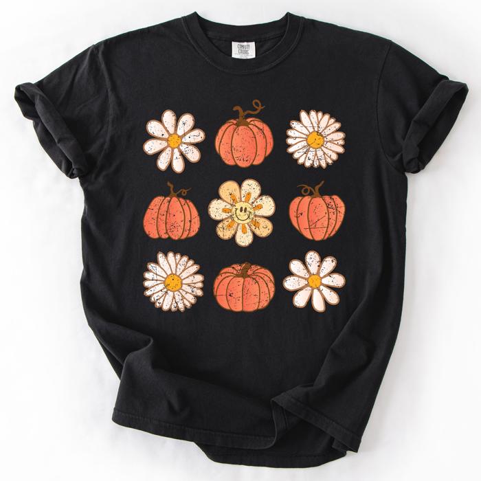 Flowers and Pumpkins Minimalist Autumn Fall Halloween Floral Brushstroke Motif Comfort Colors Tee