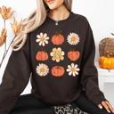  Flowers And Pumpkins Minimalist Autumn Fall Halloween Seasonal Floral Print Sweatshirt