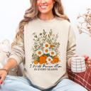 Medium Sand I Will Praise Him In Every Season Psalm 34:1 Faith Christian Autumn Pumpkin Fall Sweatshirt