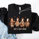 XXXL Black Just a Cozy Goose, Autumn Goose Floral Pumpkin Spice Autumn Comfort Edition Sweatshirt