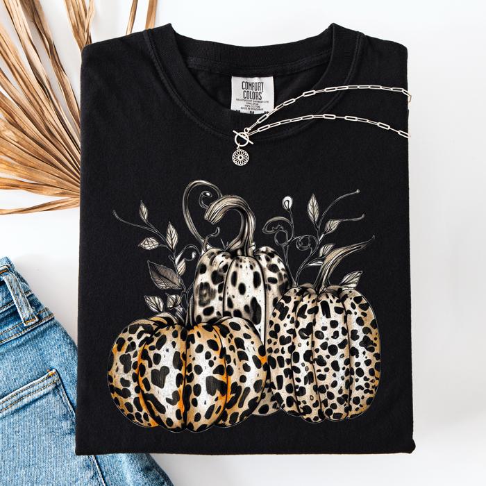 Leopard Print Pumpkins Watercolor Bouquet Autumn Halloween Scene Comfort Colors Tee