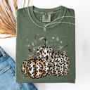 XXL Moss Dark Green Leopard Print Pumpkins Watercolor Bouquet Autumn Halloween Scene Comfort Colors Tee