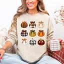 Large Sand Patterned Pumpkins Halloween Harvest Pattern Cozy Vintage Autumn Night Sweatshirt