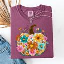XXL Berry Red Pumpkin Floral Watercolor Leopard Print Pumpkins Bouquet Halloween Fall Comfort Colors Tee