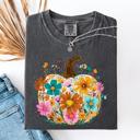Small Pepper Dark Gray Pumpkin Floral Watercolor Leopard Print Pumpkins Bouquet Halloween Fall Comfort Colors Tee