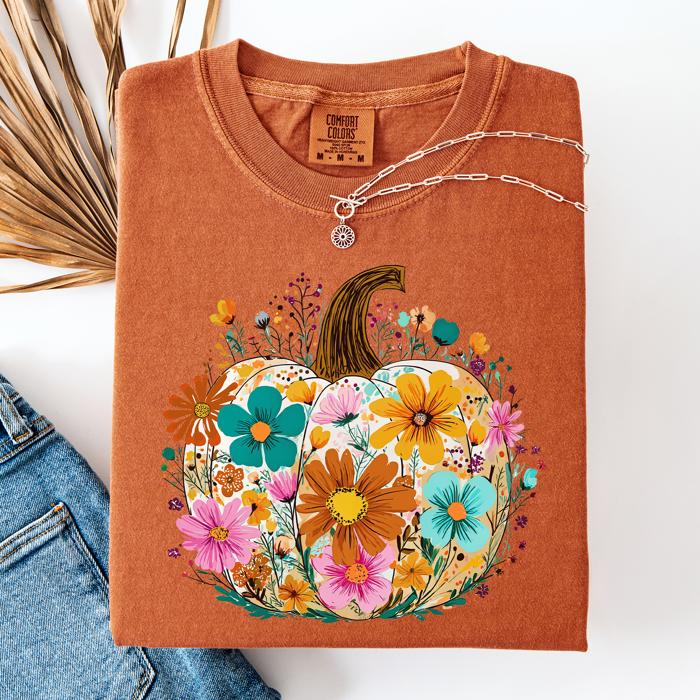 Pumpkin Floral Watercolor Leopard Print Pumpkins Bouquet Halloween Fall Comfort Colors Tee