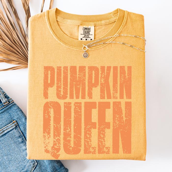 Pumpkin Queen Watercolor Leopard Print Pumpkins Bouquet Autumn Harvest Charm Comfort Colors Tee